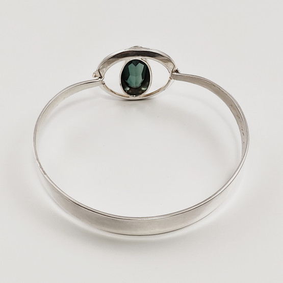 E.Granit & co. | Erik Granit | Rannekoru vihreällä kivellä | Hopeaa 