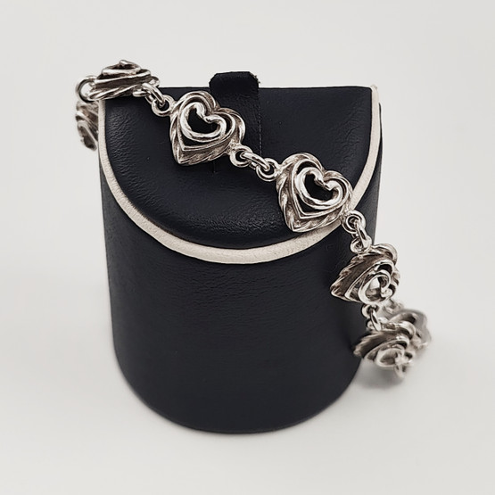 KK | Kalevala Koru | Talon sydän käätykoru | Rannekoru | Hopeaa