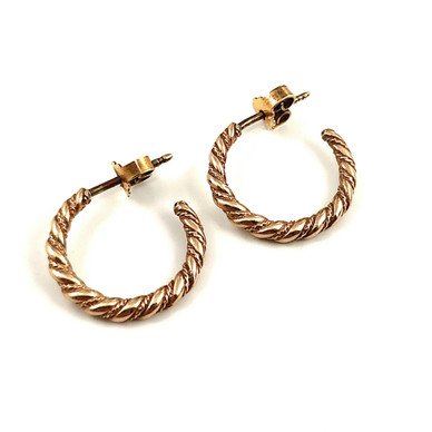 Kalevala Jewelry |  ´Halikko, Lampola´earrings | 585 GOLD