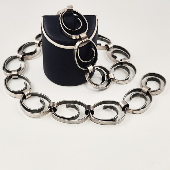 AAJ | Kaija Aarikka | Näyttävä käätykoru |  kaulakoru | 916 Hopeaa | -66