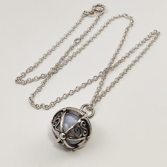 Kalevala Koru | Elämän Alku -Riipus | Kaulakoru | Hopeaa