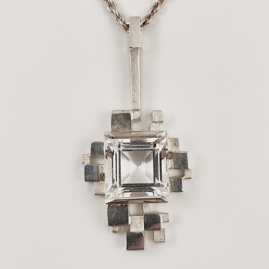 Kultateollisuus oy | Jorma Laine | Vuorikide Riipus | Kaulakoru Hopeaa -76