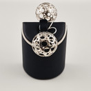 N.Westerback  | Liisa Vitali  | (isot) Leppäkerttu Korvakorut |  Hopeaa 