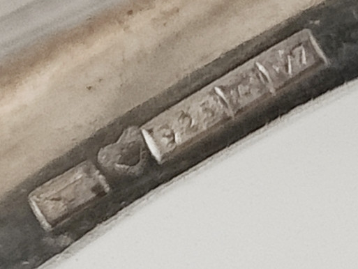 Kupittaan Kulta oy |  Elis Kauppi  | iso Riipus | Kaulakoru |  Hopeaa -74