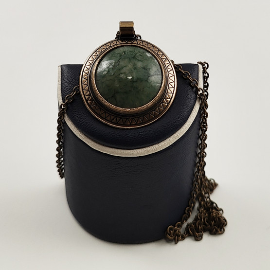 Kalevala jewelry | Pendant-1588 | Crome marble Necklace | Bronze