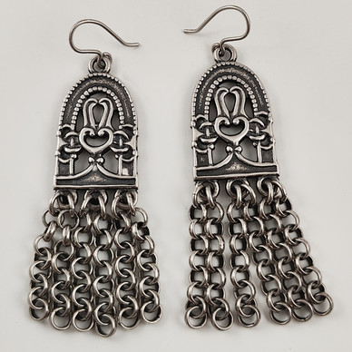 Kalevala Koru | (isot) Hämäläinen juhlakääty Korvakorut | Hopeaa -92