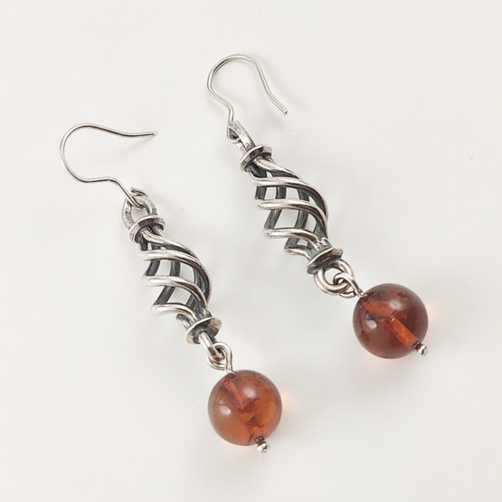 Kalevala Koru | Tulen Henki Korvakorut | Meripihka | Hopeaa