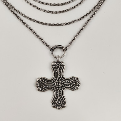 Kalevala Koru | Kaarinan Ristiriipus | Kaulakoru |  Hopeaa -99