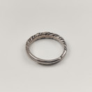 Kalevala Koru | Halikon Lampolan kierrekoru | sormus | Hopeaa 