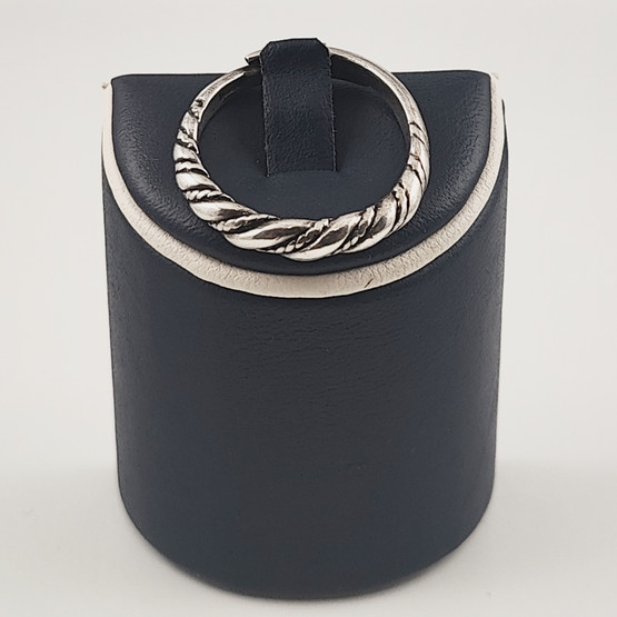 Kalevala Koru | Halikon Lampolan kierrekoru | sormus | Hopeaa 