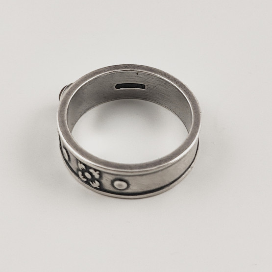 Kalevala koru | Pyhä Birgitta SORMUS | punainen granaatti | Hopeaa