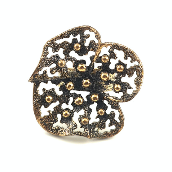 Kultasepät Salovaara ky | K.Sara | iso KUKKA Sormus | Pronssia 