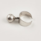 Alpo Jääskeläinen | AARIKKA | PALLO sormus | Hopeaa -70