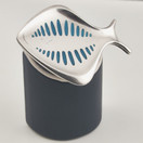 GEORG JENSEN, Tanska |  KAMPELA solki | Emaloitu kala Rintakoru |  Hopeaa