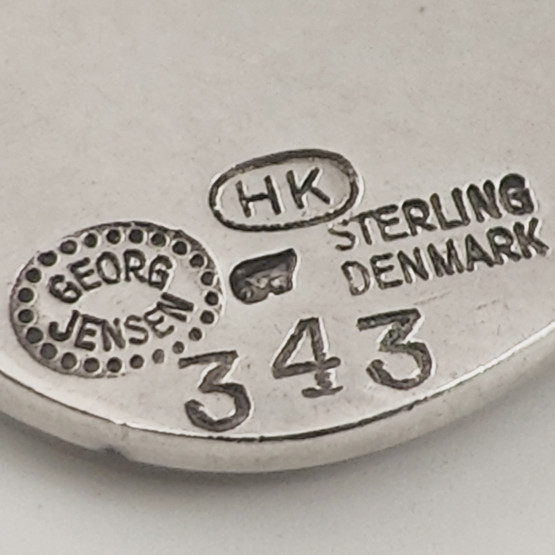 GEORG JENSEN, Tanska |  KAMPELA solki | Emaloitu kala Rintakoru |  Hopeaa