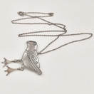 Kalevala Koru |  (iso) Hattulan lintu -Riipus | kaulakoru | Hopeaa -98