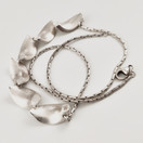 Kalevala Koru | Marja SUNA | Lumikukka -kääty | kaulakoru Hopeaa