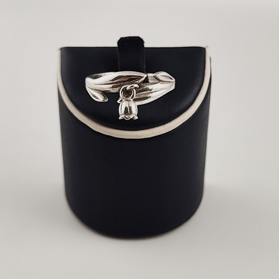 Kalevala Koru |  Kielo -SORMUS | Hopeaa