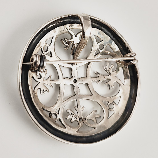 Ko/y , Kellotuote Helsinki | RINTAKORU / RIIPUS |  Hopeaa 