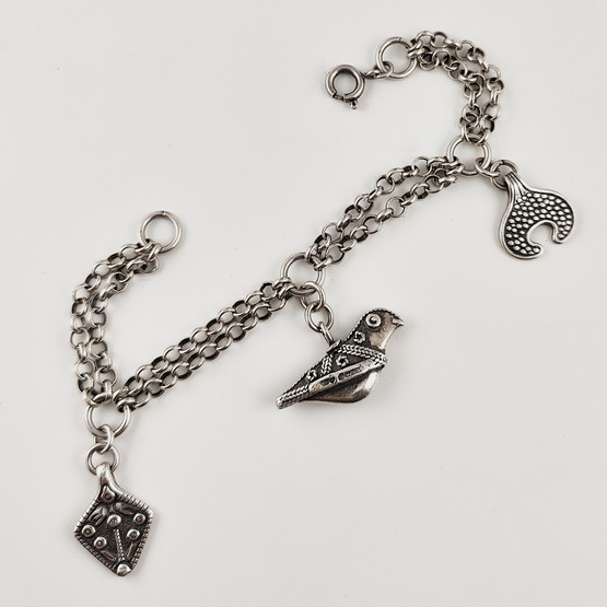 Kalevala Koru | Aarrekääty -Rannekoru | Hopeaa -95