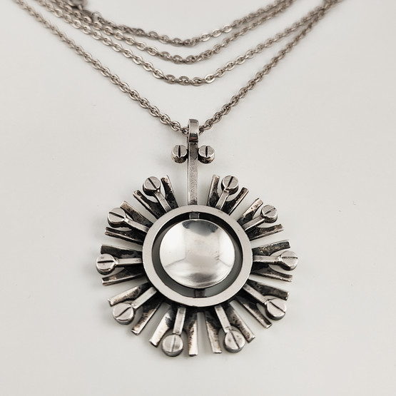 Kultateollisuus oy | Jorma Laine | Riipus | Kaulakoru | 830 Hopeaa -70