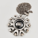 Kultateollisuus oy | Jorma Laine | Riipus | Kaulakoru | 830 Hopeaa -70