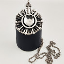 Kultateollisuus oy | Jorma Laine | Riipus | Kaulakoru | 830 Hopeaa -70