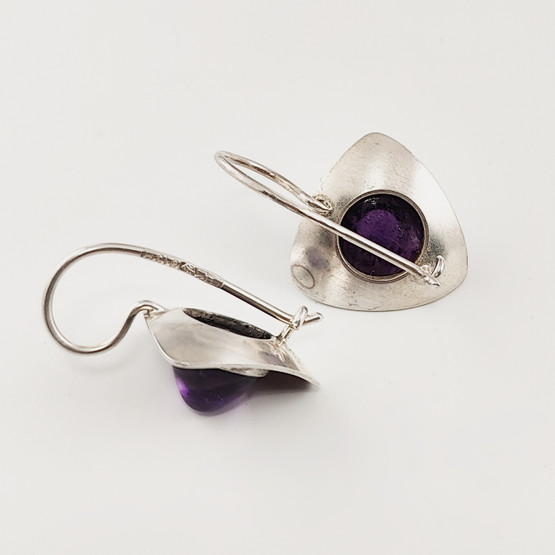 Kupittaan Kulta 0y | Elis Kauppi | AMETISTI Korvakorut |  813 Hopeaa 