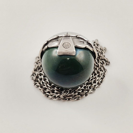 Kalevala Koru | (iso) Tintti -riipus | tummanvihreä kivi | kaulakoru Hopeaa-97