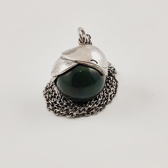 Kalevala Koru | (iso) Tintti -riipus | tummanvihreä kivi | kaulakoru Hopeaa-97