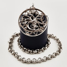 Lumoava koru | PARATIISI | Kaulakoru | Hopeaa 