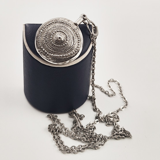 Turun hopea oy | Jorma Laine | CHIC -Pendant | Necklace | Silver -73