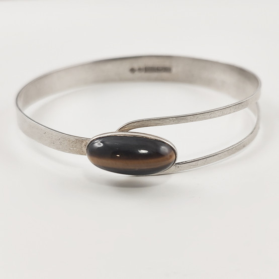 E.Granit & co, Helsinki, Finland | Erik Granit | Bracelet | Tiger eye stone | Silver -61