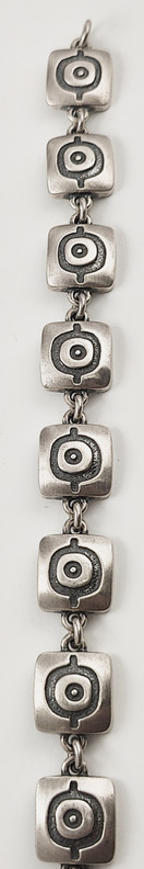 Kalevala Jewelry |  Kaisaleena Mäkelä | ´Earth Power ´ BRACELET |  Sterling 