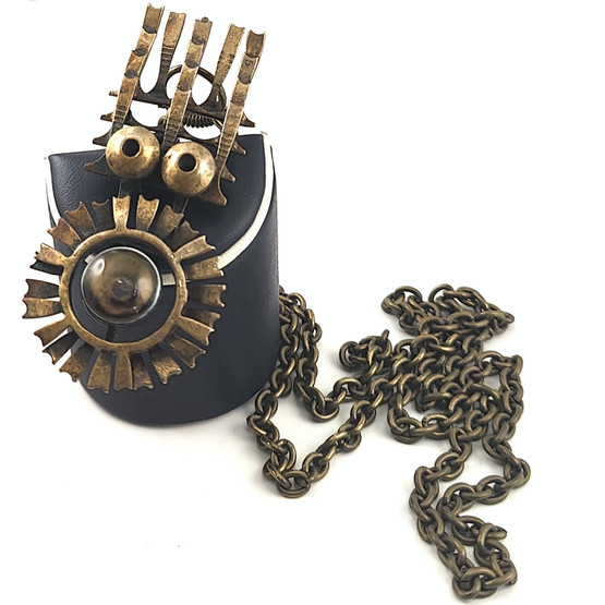 Kalevala Jewelry | Pentti Sarpaneva | Finnish vintage pendant | necklace | Bronze