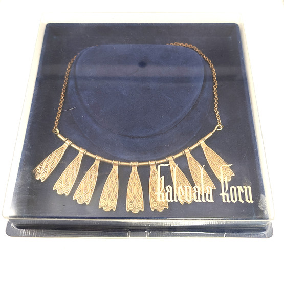 Kalevala Koru | Kääty-61 | Kaulakoru | Kaukolan Kekomäestä | Pronssia 