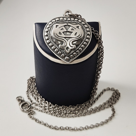Kalevala Jewelry |  'Treasure' -pendant | Necklace | Sterling 