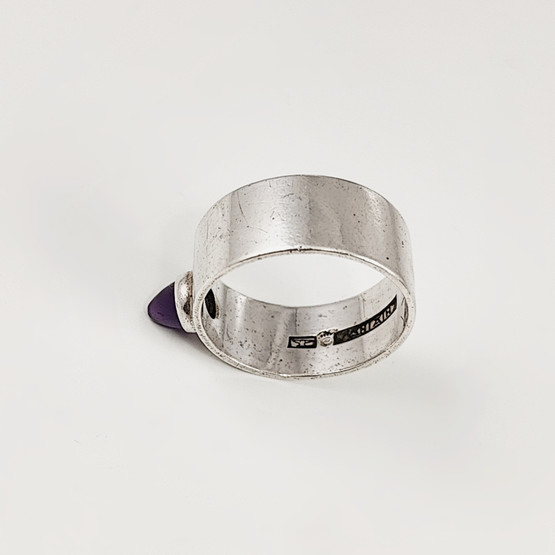 Kupittaan Kulta oy | Elis Kauppi | Ring  with green stone | 17.5mm | Silver 