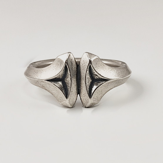 Kalevala Koru | Torin Vasara 2.0 - sormus | 24mm | Hopeaa