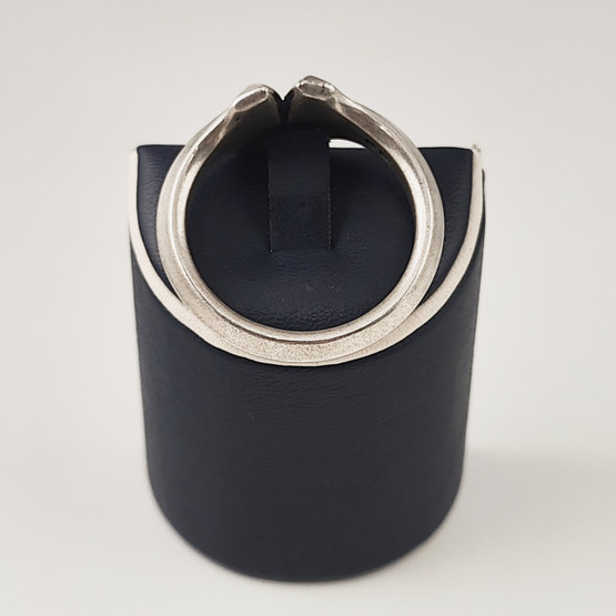 Kalevala Koru | Torin Vasara 2.0 - sormus | 24mm | Hopeaa