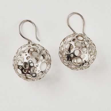 N.Westerback | Liisa Vitali | 2cm Lace balls | Ladybug -earrings |  Sterling 