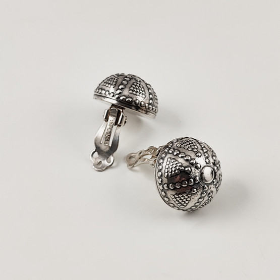 Kalevala Koru | Klipsikorvakorut | HALIKON käätykorut | Filigraani Korvikset | Hopeaa 