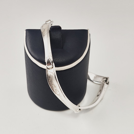 Lapponia jewelry | Zoltan Popovits | AGENA -Bracelet | Sterling