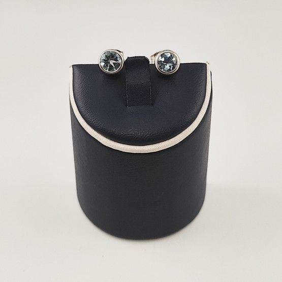 Kalevala Jewelry | ´Spring´-earrings | blue topaz | Sterling