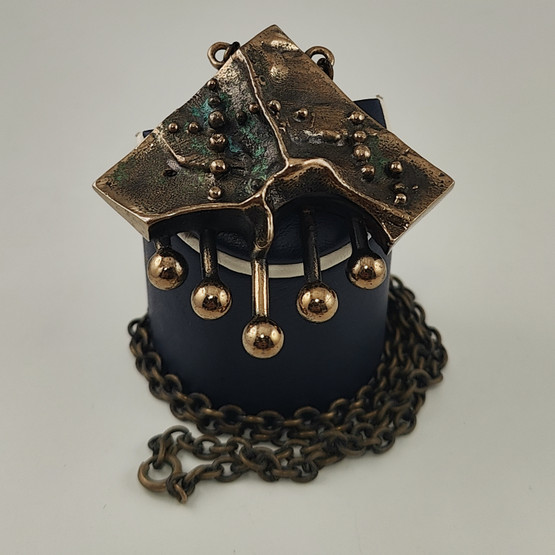 Valo-koru | Hannu Ikonen | Finnish vintage jewelry Pendant  | Necklace | Bronze