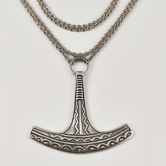 KK | Kalevala Koru | iso LIEDON UKON VASARA Riipus | Kaulakoru | Hopeaa 