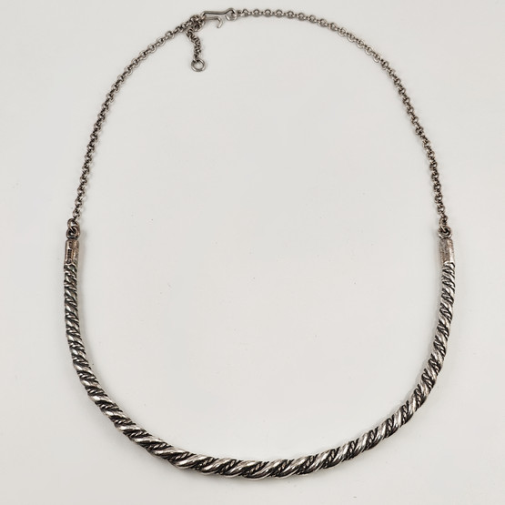 Kalevala Jewelry | `Halikko, Lampola´ Spiral  Necklace |   Sterling 