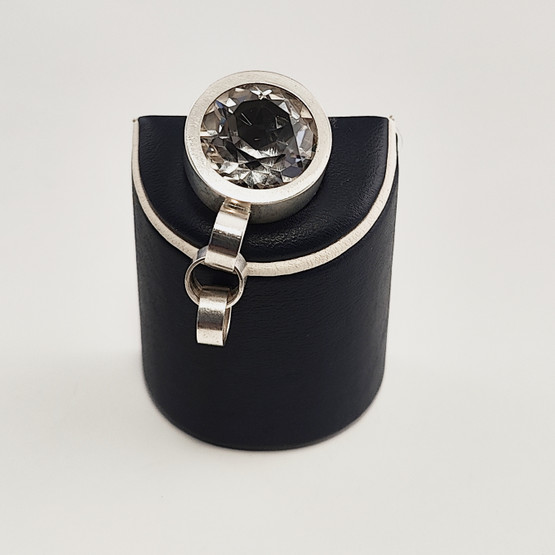Desugn by Elis Kauppi | Rick crystal  PENDANT | 916 Silver | 1965