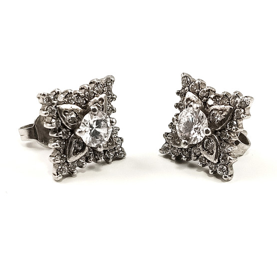 Upeat ja säihkyvät KORVAKORUT | Kirkkaat kivet | 925 Hopeaa