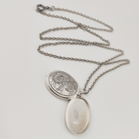 Kalevala Koru | Lapin Medaljonki | Kaulakoru |  Hopeaa